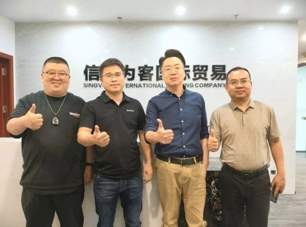 信诺为客与湖北新楚风汽车签署西非独家经销战略协议